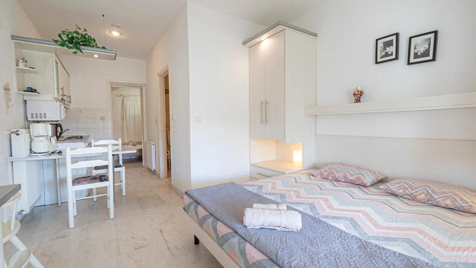 Haus Renate Apartment Nikiti